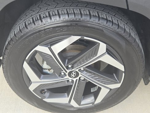 Certified 2022 Hyundai Tucson Limited image 11