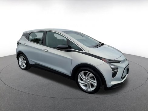 Used 2023 Chevrolet Bolt LT w/ Driver Confidence Package image 2