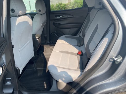 Used 2021 Chevrolet TrailBlazer LT w/ Convenience Package image 18