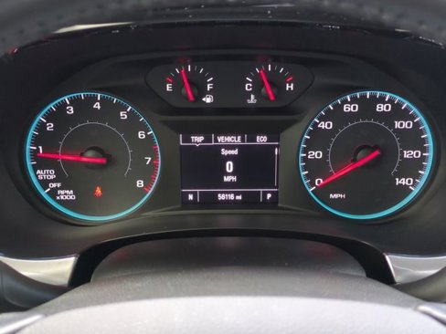 Used 2021 Chevrolet Traverse LT image 25