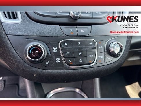 Used 2024 Chevrolet Malibu LT image 23