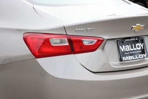Used 2023 Chevrolet Malibu LT image 5