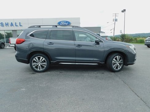 Used 2020 Subaru Ascent Limited w/ Technology Package image 9