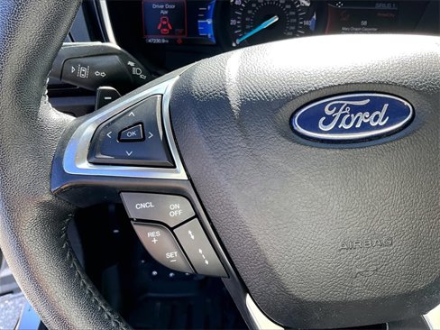 Used 2020 Ford Fusion Titanium image 24