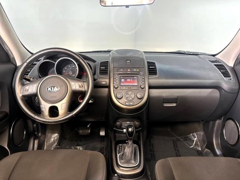 Used 2013 Kia Soul + w/ Audio Pkg image 12