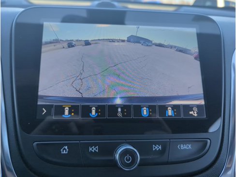 Used 2021 Chevrolet Equinox Premier image 18