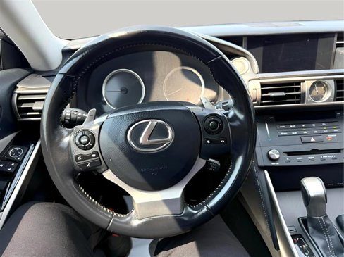 Used 2016 Lexus IS 200t image 14