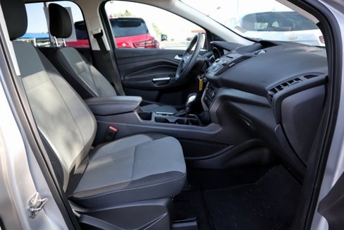 Certified 2018 Ford Escape SE image 17