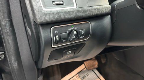 Used 2016 Volvo XC60 T5 image 35