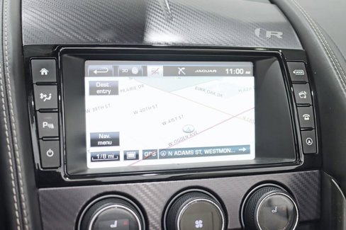 Used 2016 Jaguar F-TYPE R w/ Suedecloth Interior Pack image 17