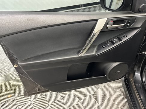 Used 2011 MAZDA MAZDA3 s Sport image 10