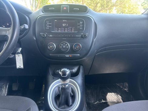 Used 2017 Kia Soul image 13