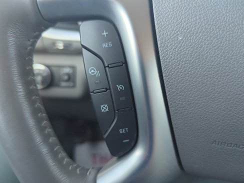 Used 2016 Chevrolet Traverse LTZ image 16