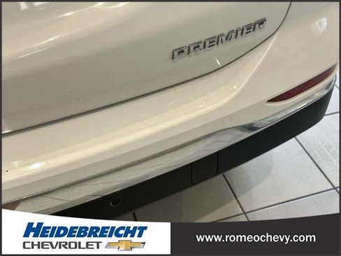 Used 2021 Chevrolet Equinox Premier w/ LPO, Floor Liner Package image 10