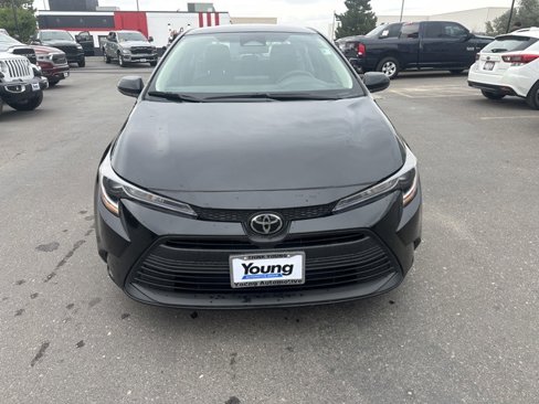Used 2023 Toyota Corolla LE image 9