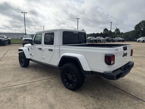 New 2025 Jeep Gladiator Sport image 5