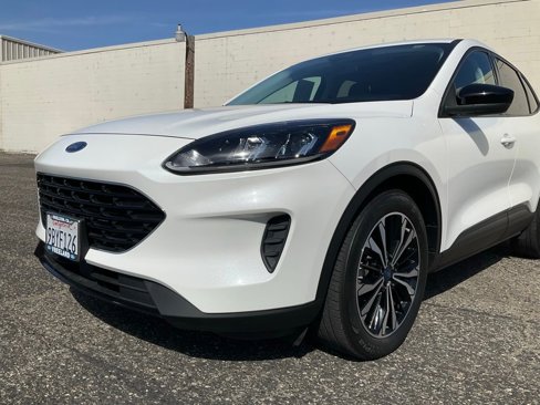 Certified 2022 Ford Escape SE w/ SE Sport Appearance Package image 75