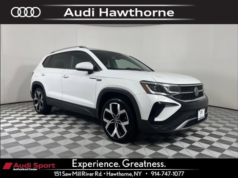 Used 2022 Volkswagen Taos SEL w/ Panoramic Sunroof Package image 1
