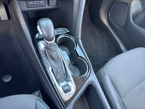 Used 2023 Buick Encore GX Preferred w/ Cold Weather Comfort Package image 17