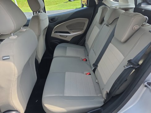 Used 2021 Ford EcoSport S image 19