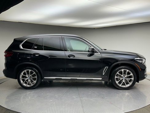 Used 2020 BMW X5 xDrive40i w/ Premium Package image 4