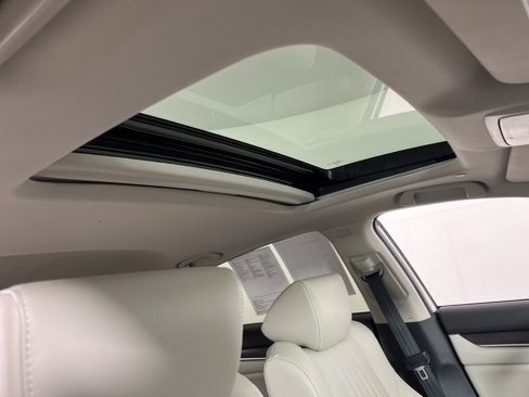 Certified 2018 Honda Accord Touring image 6