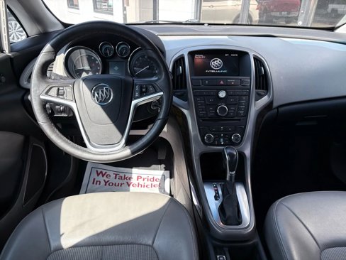 Used 2012 Buick Verano Convenience image 22