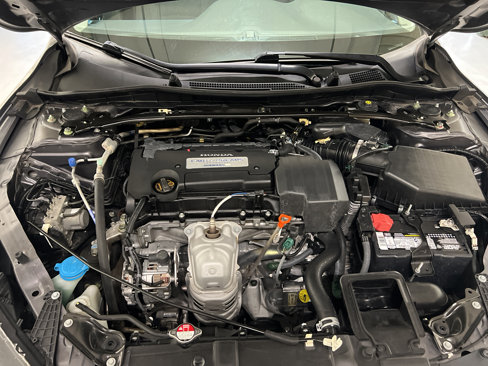 Used 2013 Honda Accord EX image 29