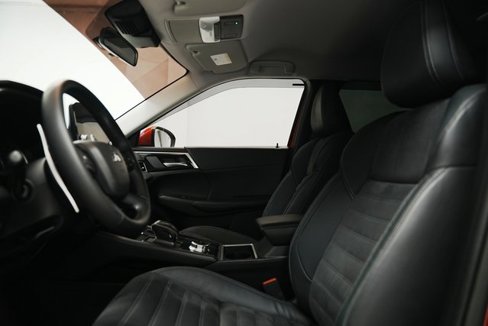 Used 2022 Mitsubishi Outlander SE image 21