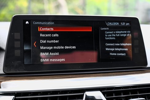 Used 2018 BMW 530i xDrive image 39