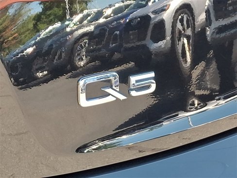 Used 2018 Audi Q5 2.0T Premium Plus w/ Premium Plus Package image 30