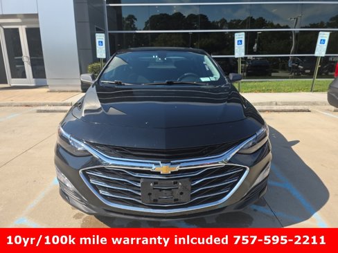 Used 2022 Chevrolet Malibu LT image 3