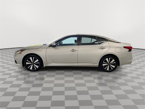 Certified 2022 Nissan Altima 2.5 SV image 7