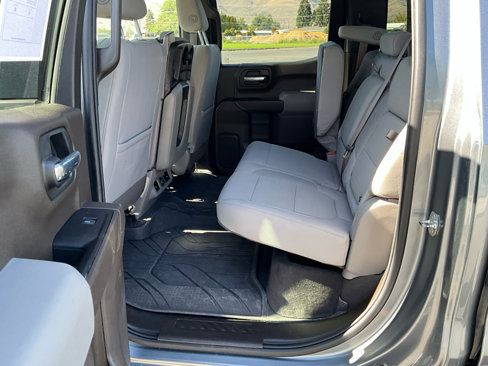 Used 2022 Chevrolet Silverado 1500 LT w/ Safety Package II image 9