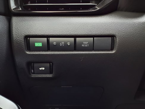 Used 2024 Nissan Sentra SR image 8