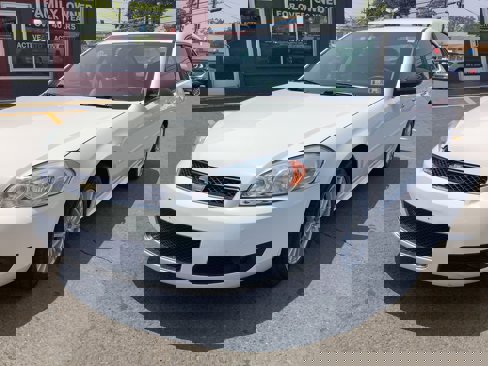 Used 2015 Chevrolet Impala LTZ image 3