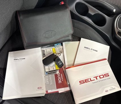 Used 2021 Kia Seltos S image 56