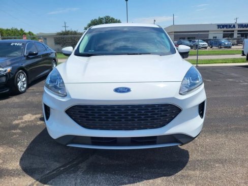 Used 2021 Ford Escape SE w/ Cold Weather Package image 17
