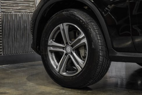 Used 2016 Mercedes-Benz GLC 300 w/ Premium Package image 65