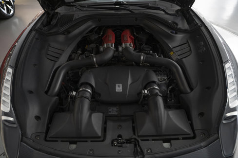 Used 2016 Ferrari California T image 43