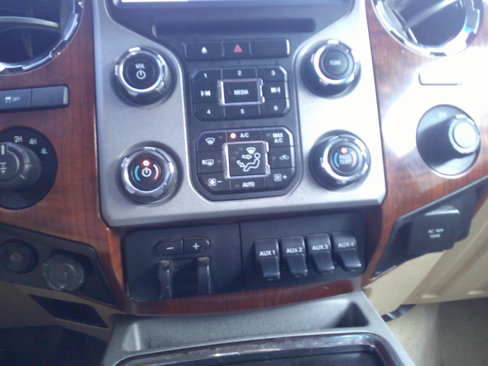 Used 2016 Ford F250 King Ranch w/ FX4 Off-Road Package image 22