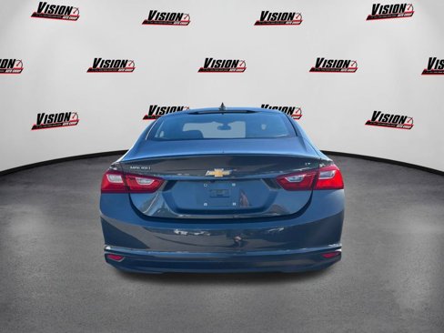 Used 2017 Chevrolet Malibu LT image 6