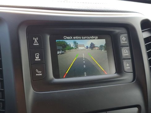 Used 2015 Jeep Cherokee Latitude w/ Cold Weather Group image 23