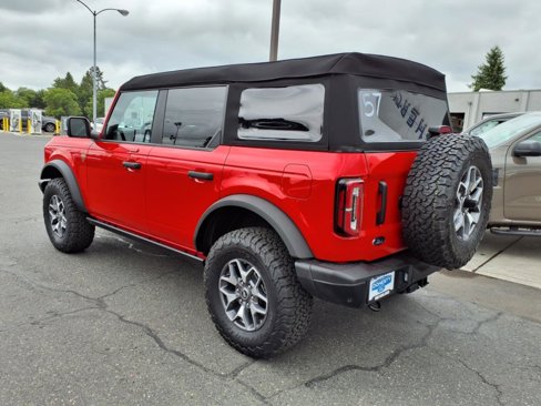 Certified 2023 Ford Bronco Badlands image 8