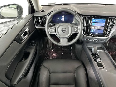 Certified 2025 Volvo S60 B5 Core image 20