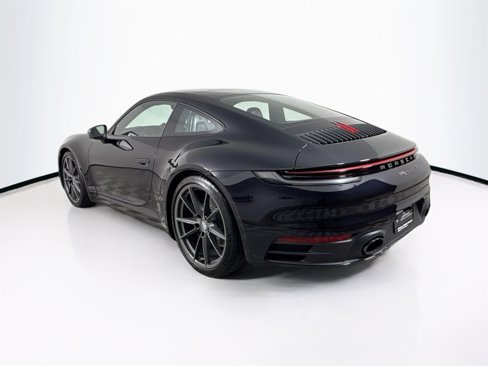 Used 2024 Porsche 911 Carrera T image 5