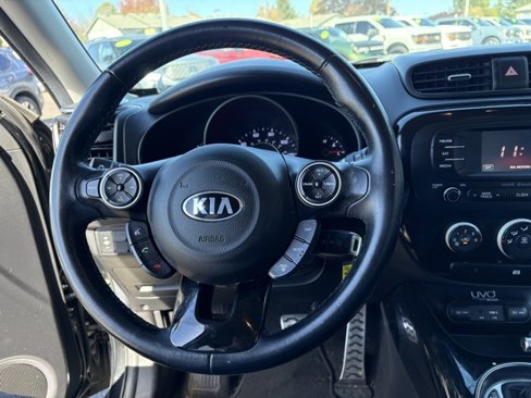 Used 2016 Kia Soul ! image 8