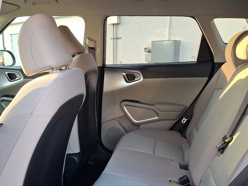 New 2025 Kia Soul LX image 7