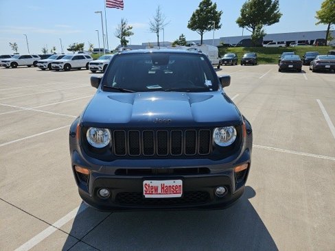 Used 2021 Jeep Renegade Latitude image 9