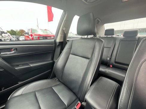 Used 2019 Toyota Corolla XLE image 27